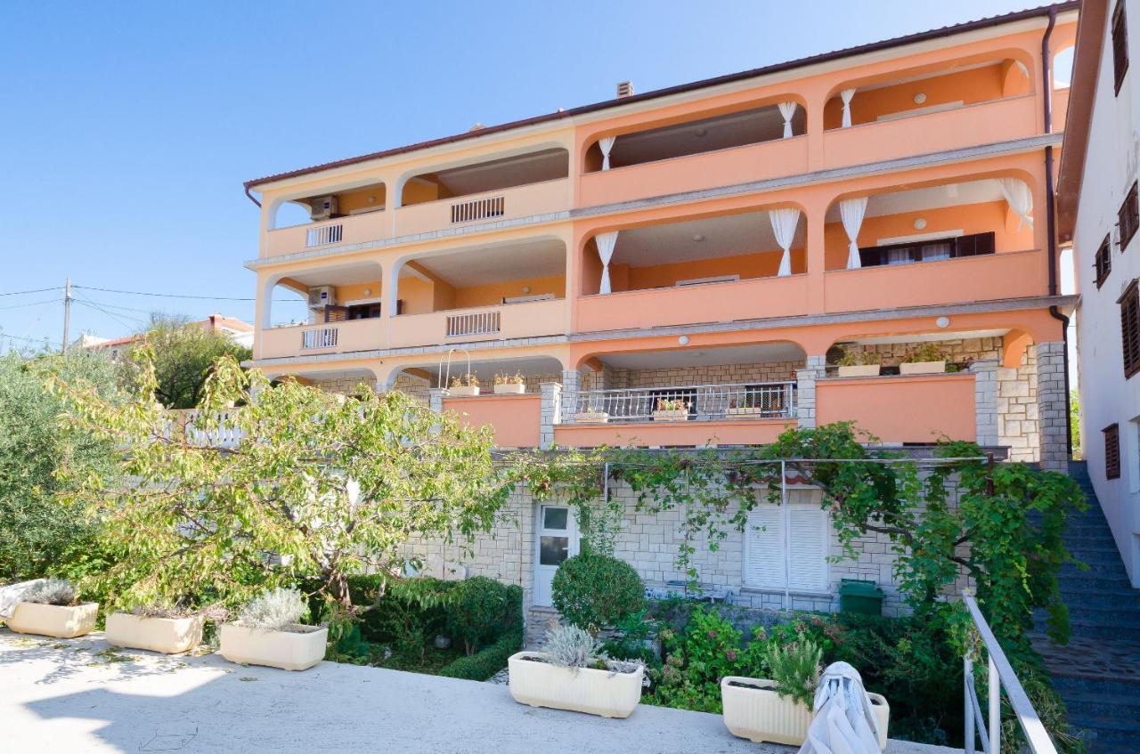 Apartments Mirjana B Lopar Esterno foto